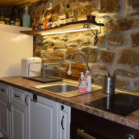 度假居 тихия кът